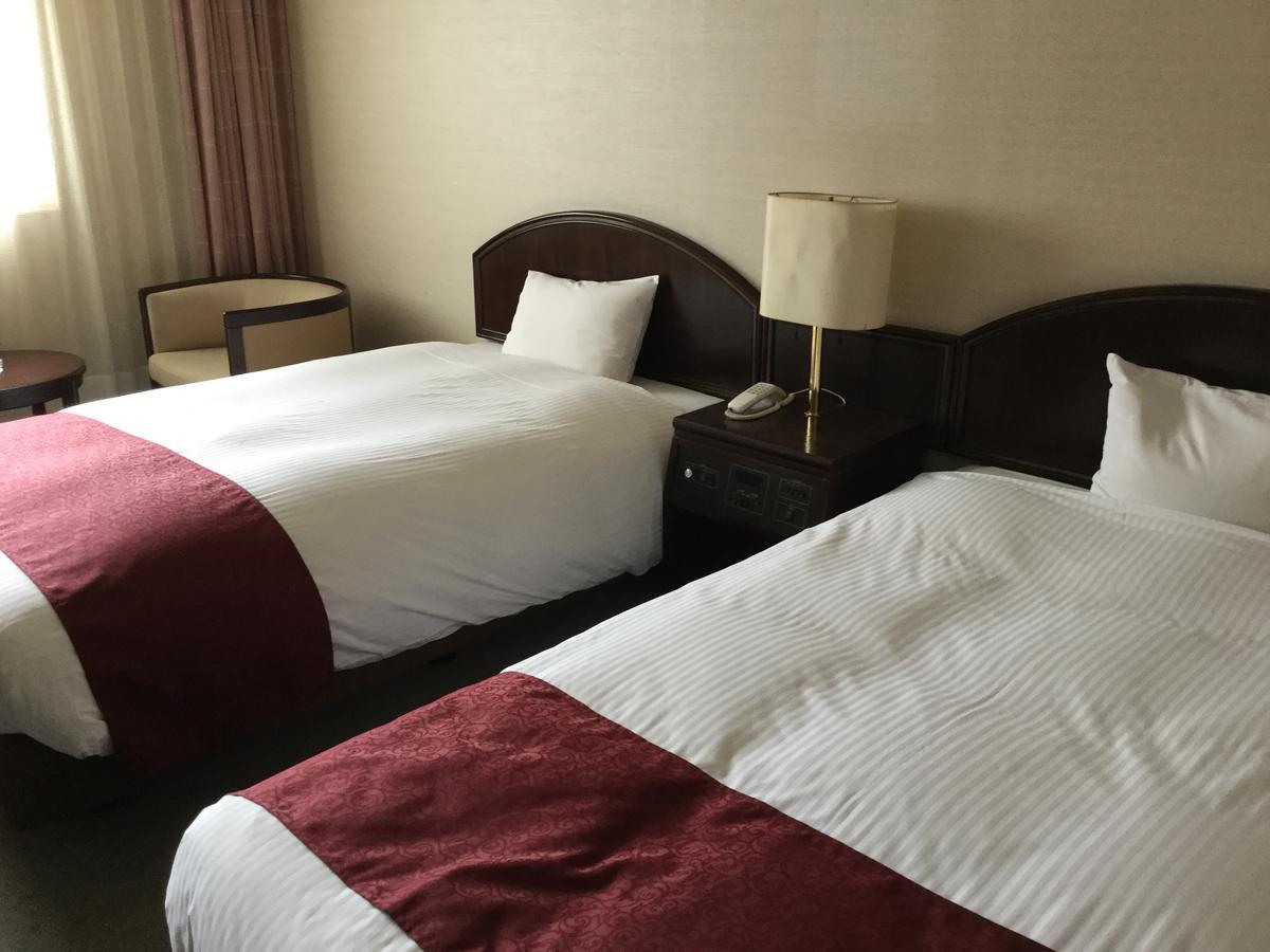 Utsunomiya Inter Resort Hotel & Golf Tsuru Country Club Екстер'єр фото